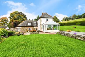 Photo 1- click for photo gallery